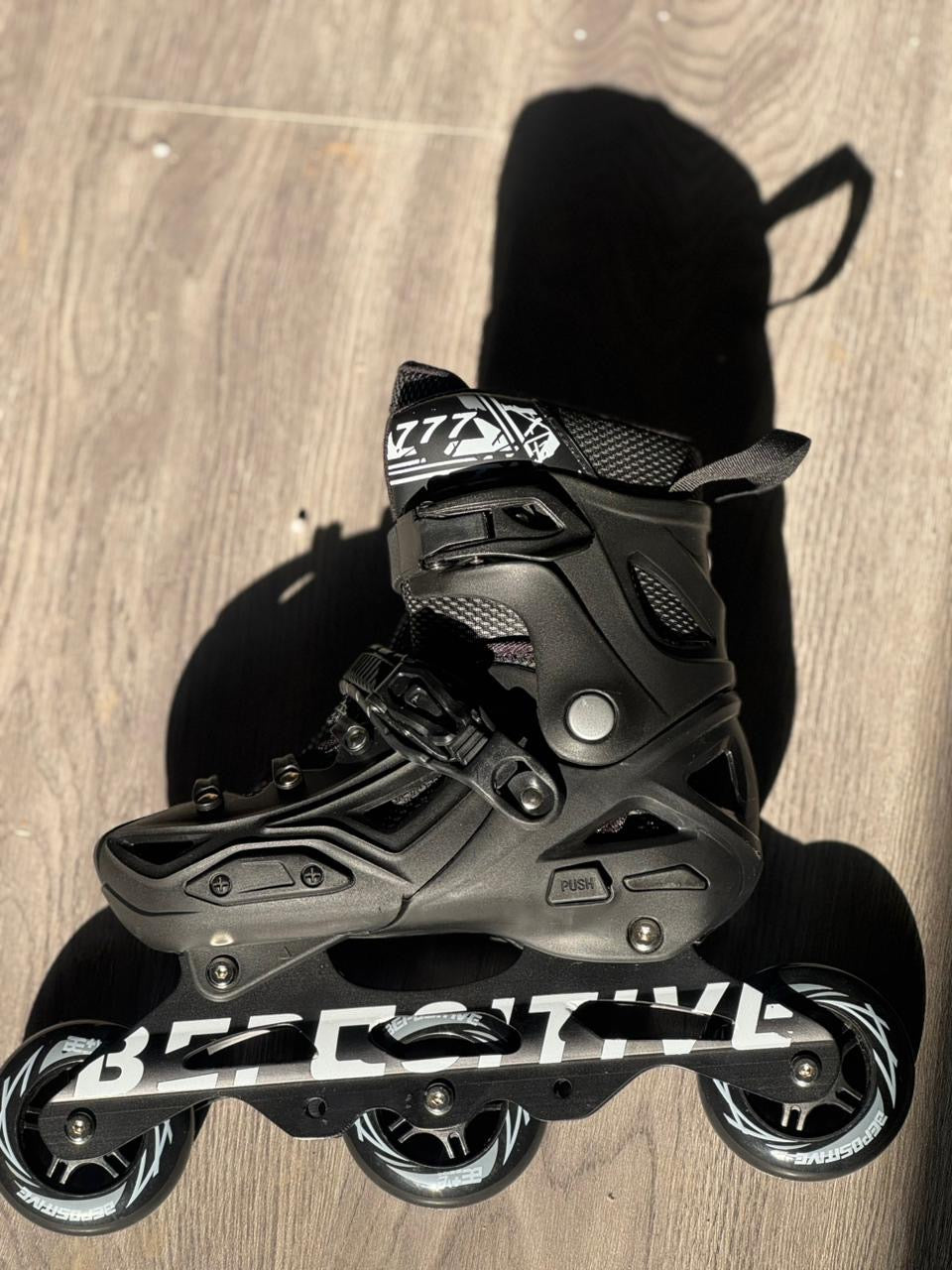 CH-1 skating shoes